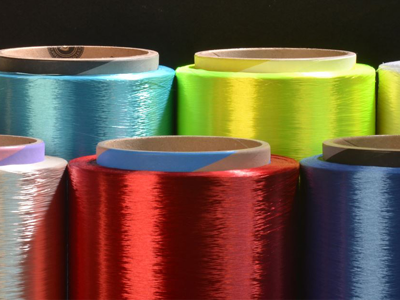 Qu'est-ce que le polyester? Qu'est-ce que la fibre de polyester?